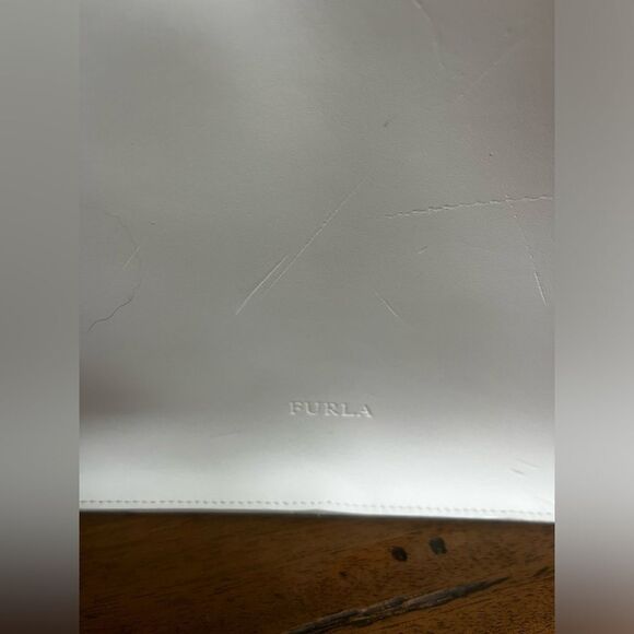 FURLA vintage White Shoulder Storage Bag; pre-loved condition - Picture 9 of 11